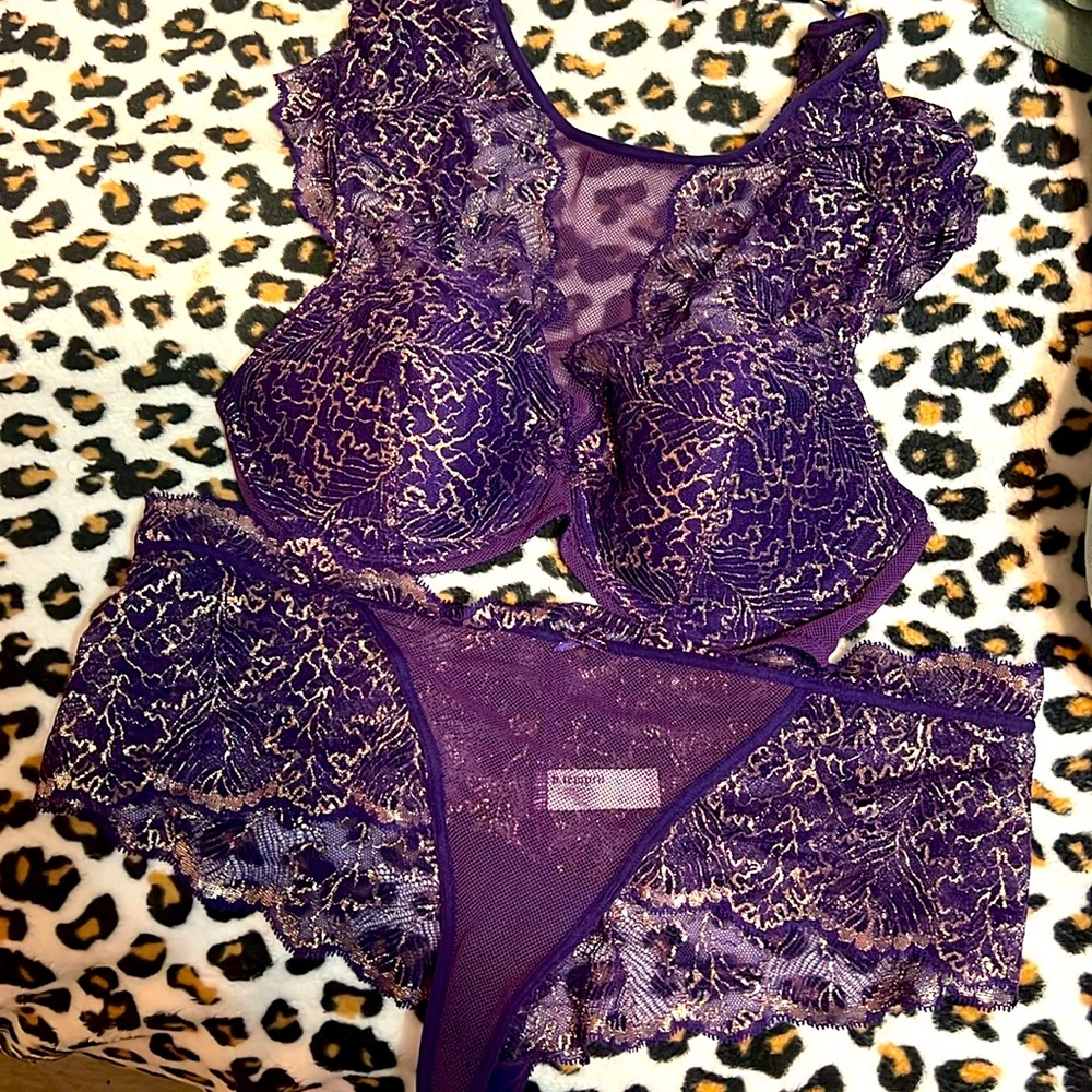 Btemptd bra set